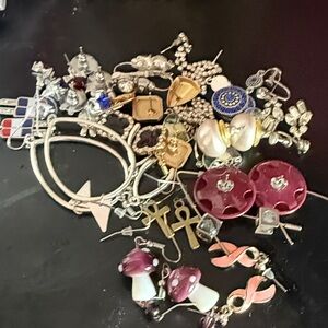 Elegant Silver and Gold Women's Jewelry Set